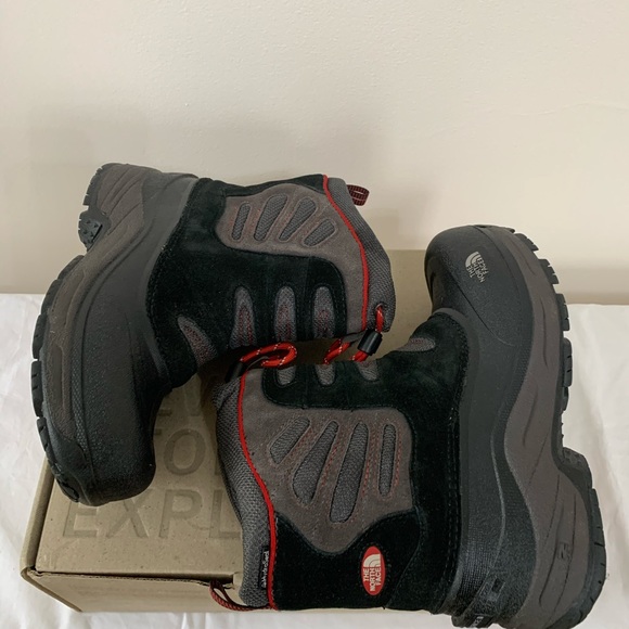 The North Face Snow Plough Pull-On Boys Boots - Picture 5 of 5